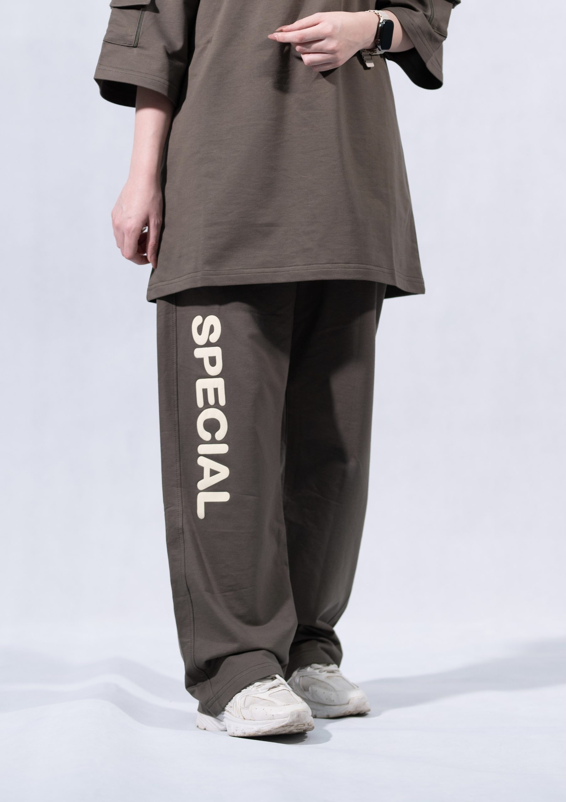 شلوار سبز فرمی مدل «زیتون تابستانی»