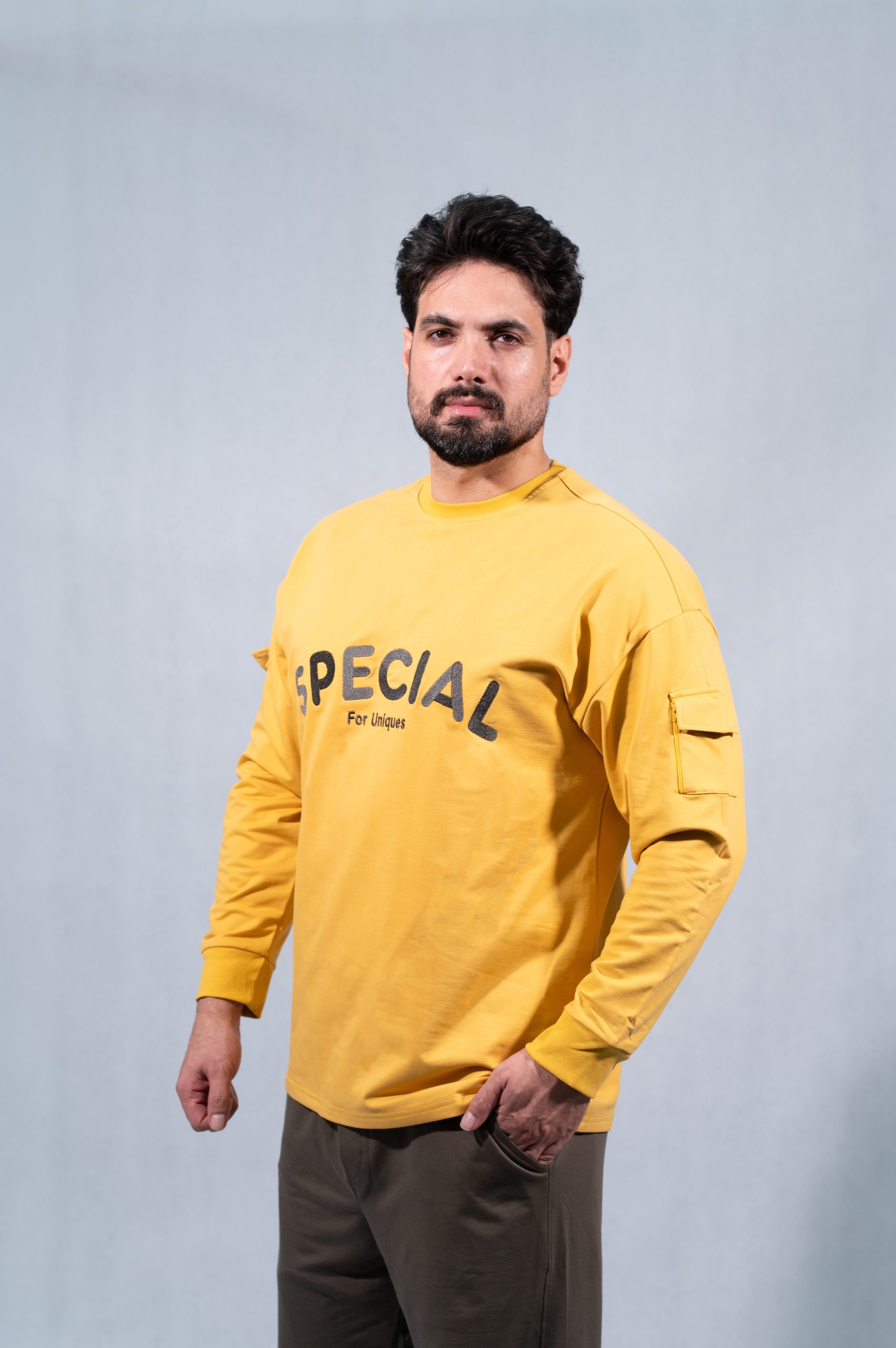 آستین بلند زرد مدل «کره لیمویی»